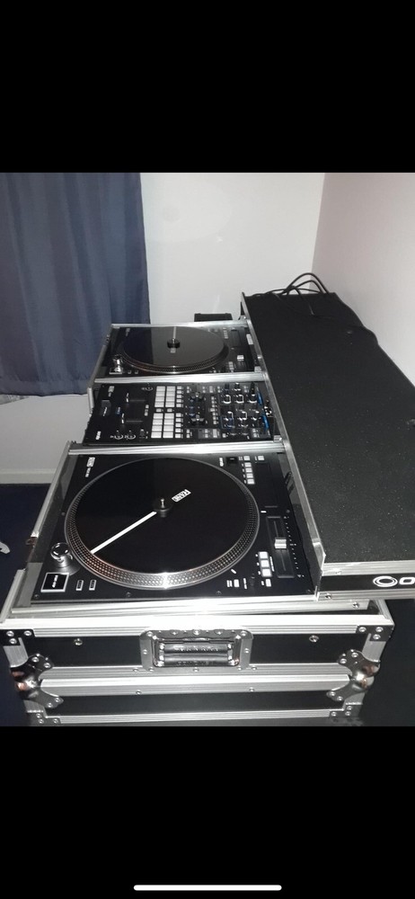 dj equipment sound system