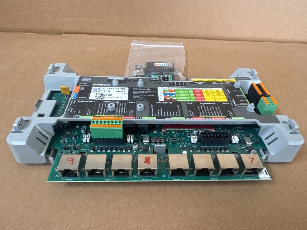 HONEYWELL MPA2 ACCESS CONTROL PANEL (for parts)
