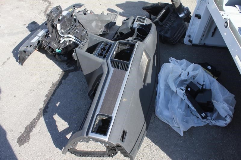 Camera/Projector Camera Front Windshield Mounted Fits 18 ATLAS 582312