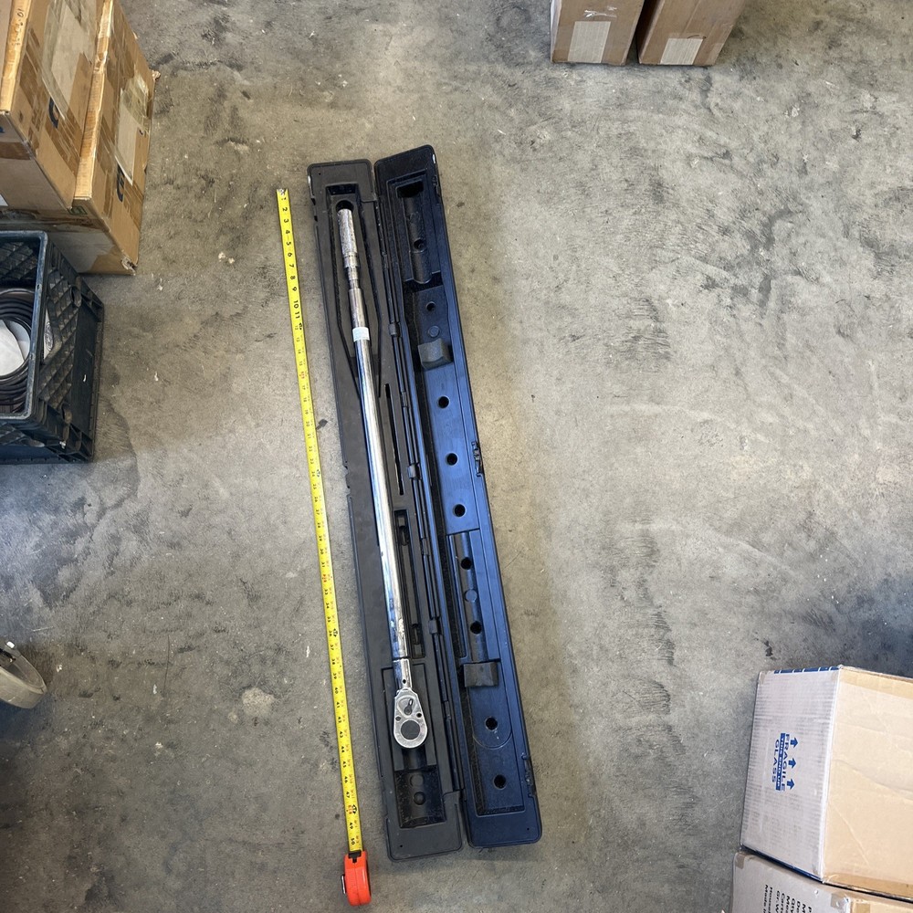 Wright Tool 6448 Calibrated Micro-Adjustable Torque Wrench 100-600 Torque