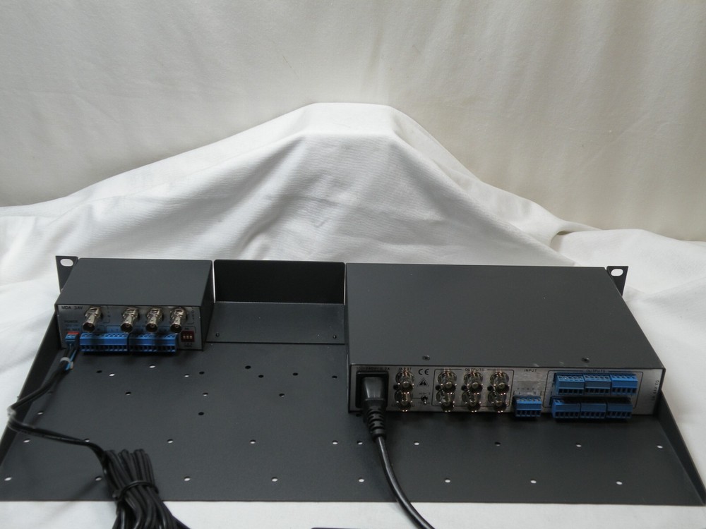 Extron MDA 3AV & DA 6AV EQ, Rackmount Video Stereo Audio Distribution Amplifiers