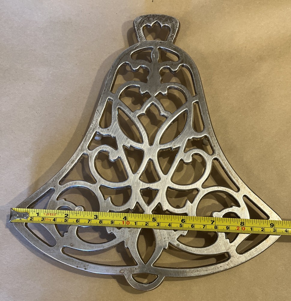 Bell Shaped Trivet