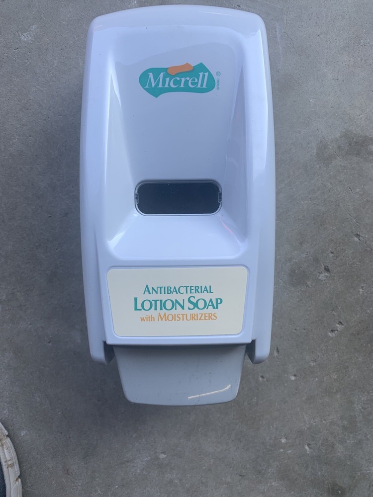 Antibacterial Soap Dispenser With 3 Soap Refills
