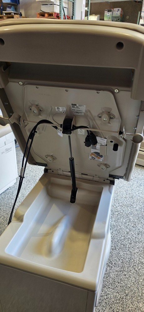 Midmark - Ritter 204 Exam Table