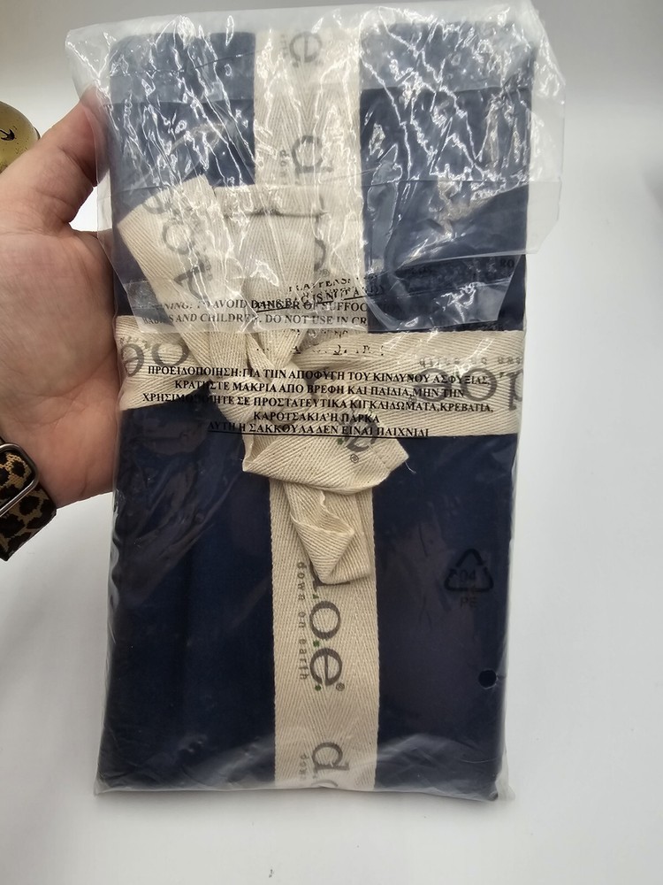 2 PC Down On Earth Navy Queen Pillowcase Set Organic