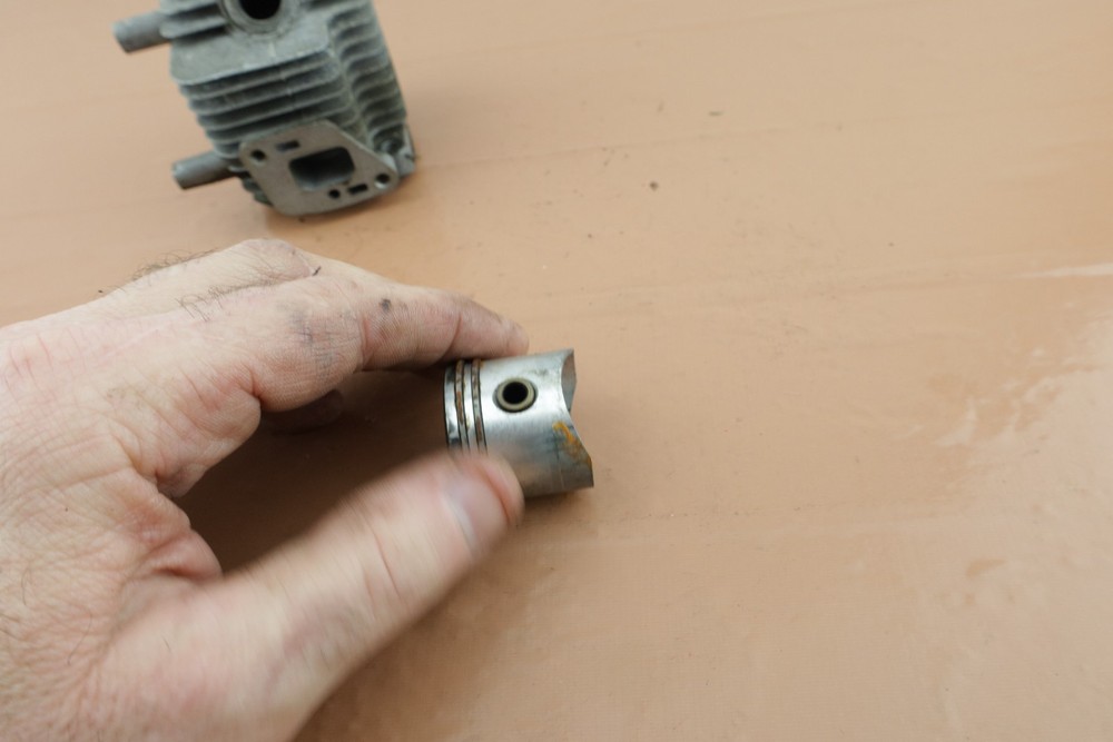 Echo ES-2100 Blower OEM Cylinder & Piston 1522