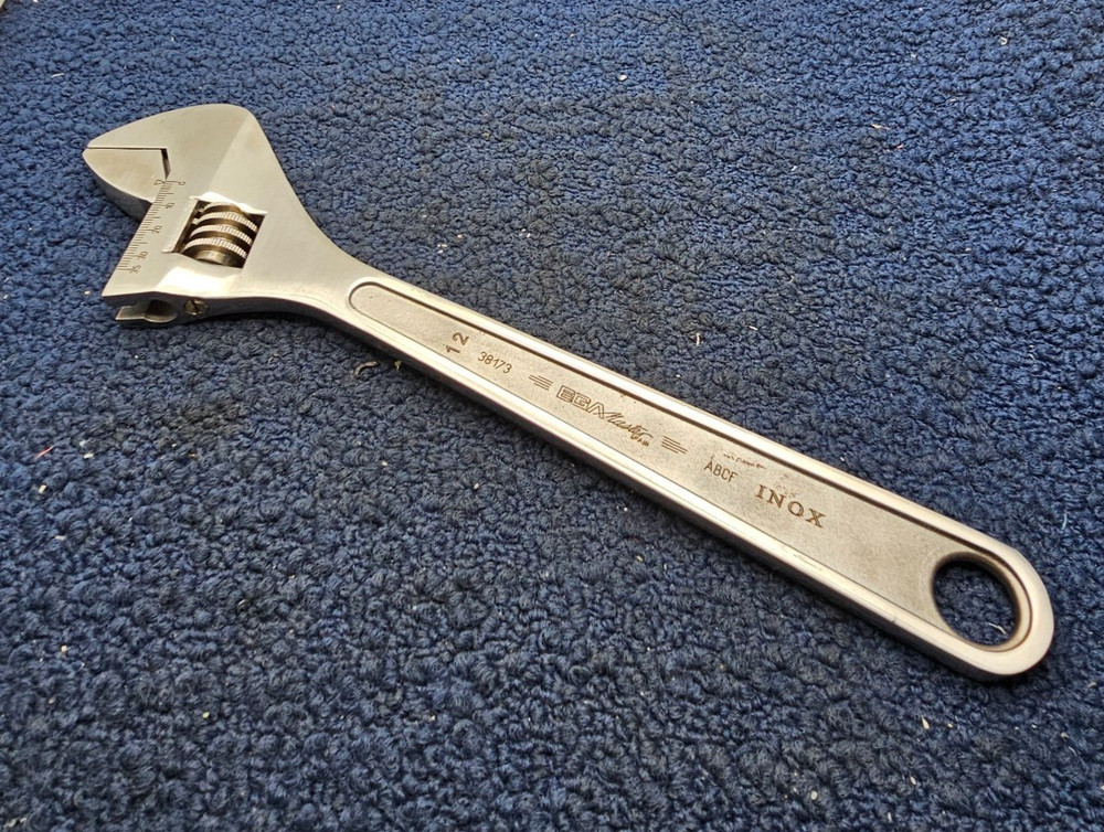 EGA MASTER 38173 : ADJUSTABLE WRENCH 12"