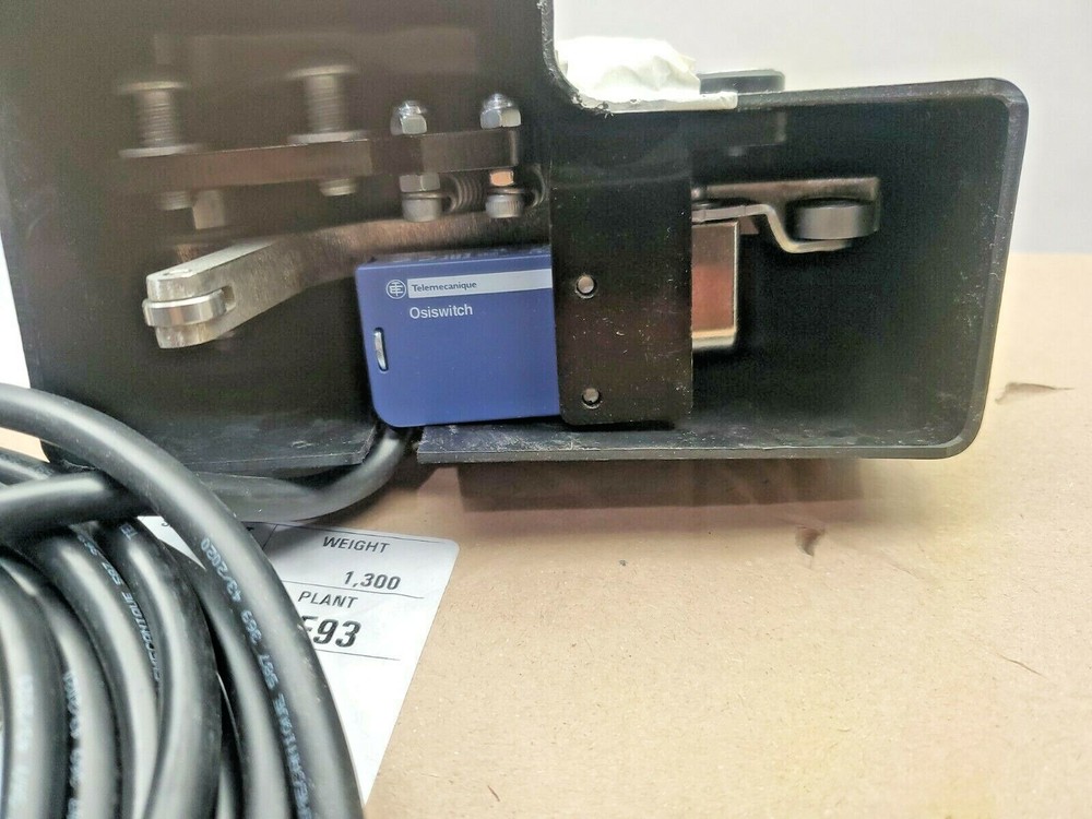 HIAB 6P19020K: MICROSWITCH