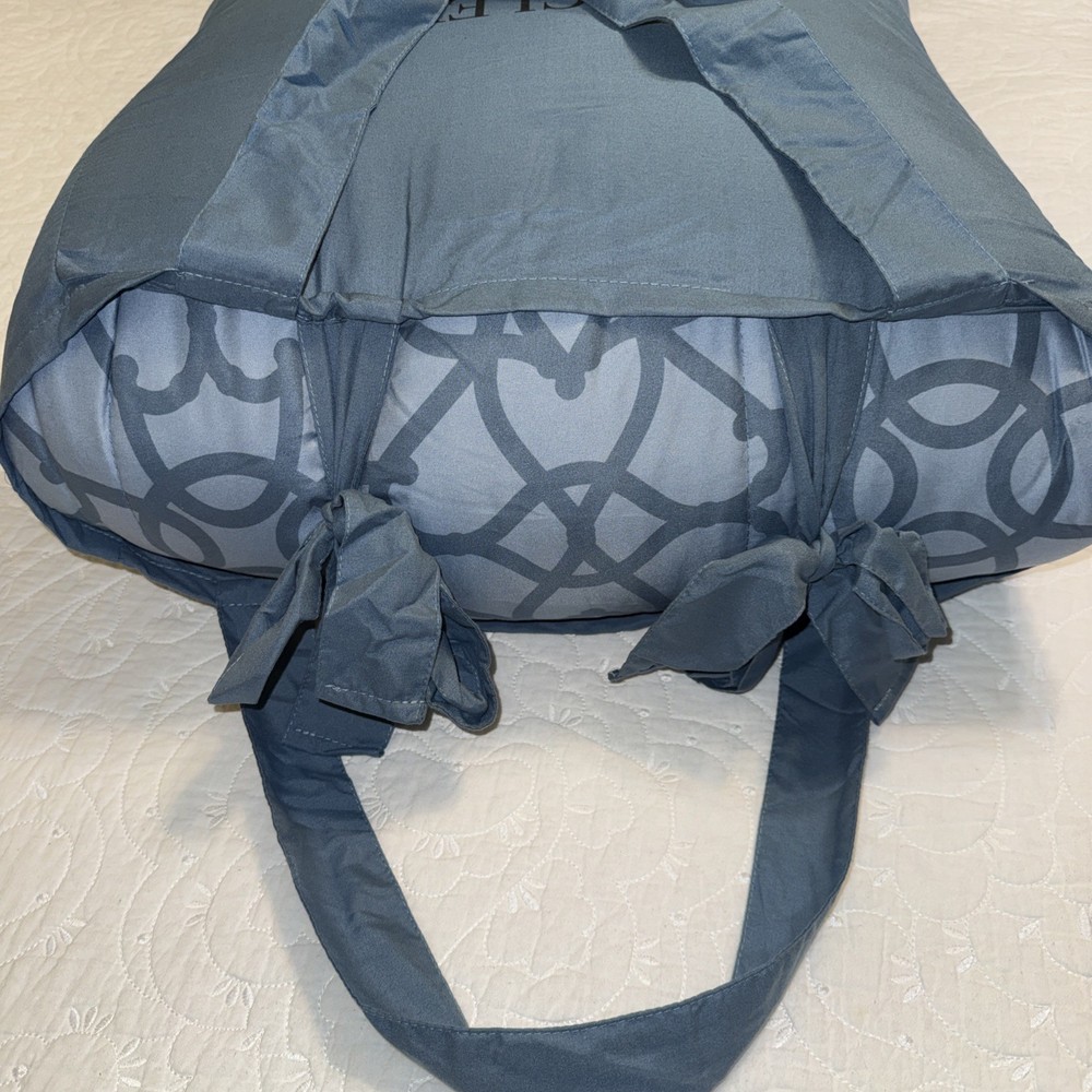 Badgley Mischka Queen Comforter Neutral Blue/gray Print Reverse Solid W/Bag New