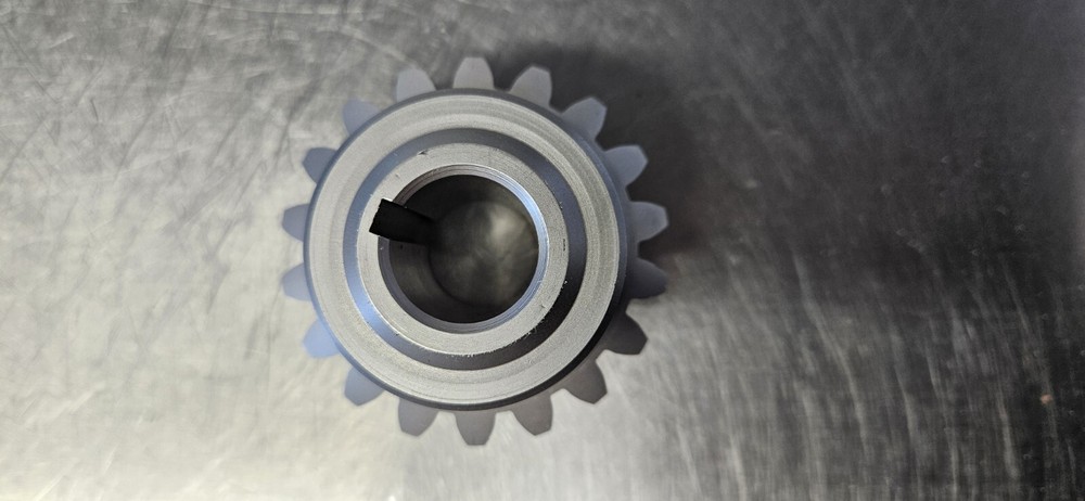 1035016 Univex Gear