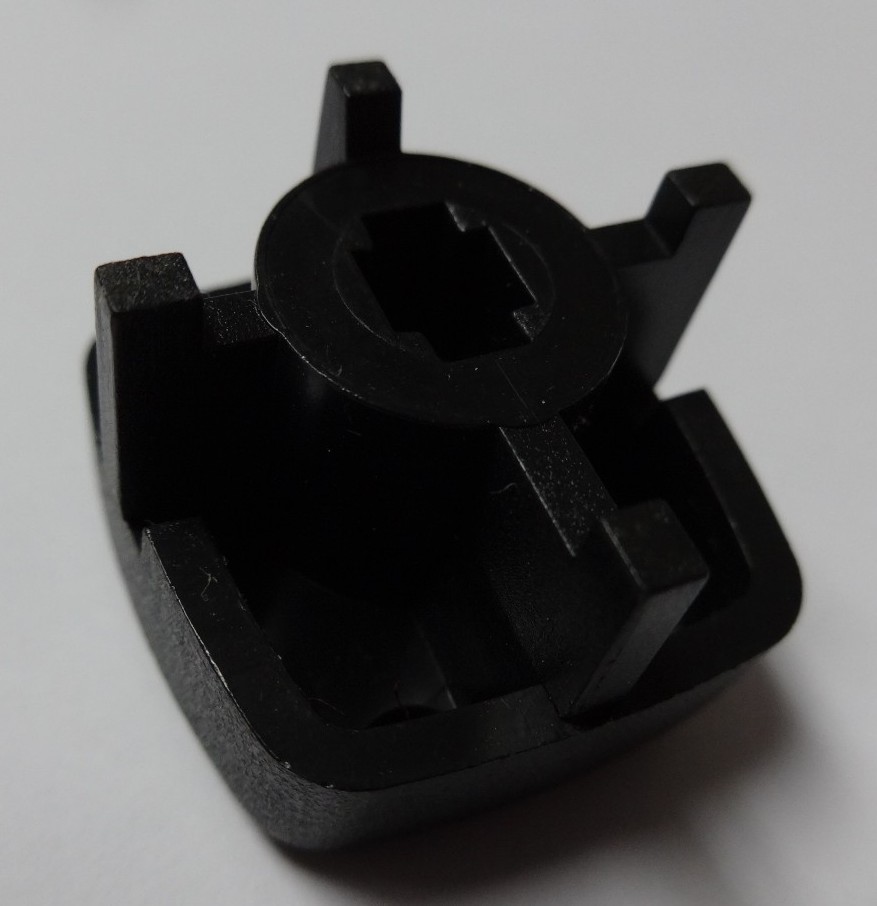 1984-1996 C4 CORVETTE AUTOMATIC SHIFTER PUSH BUTTON INSERT 10142032