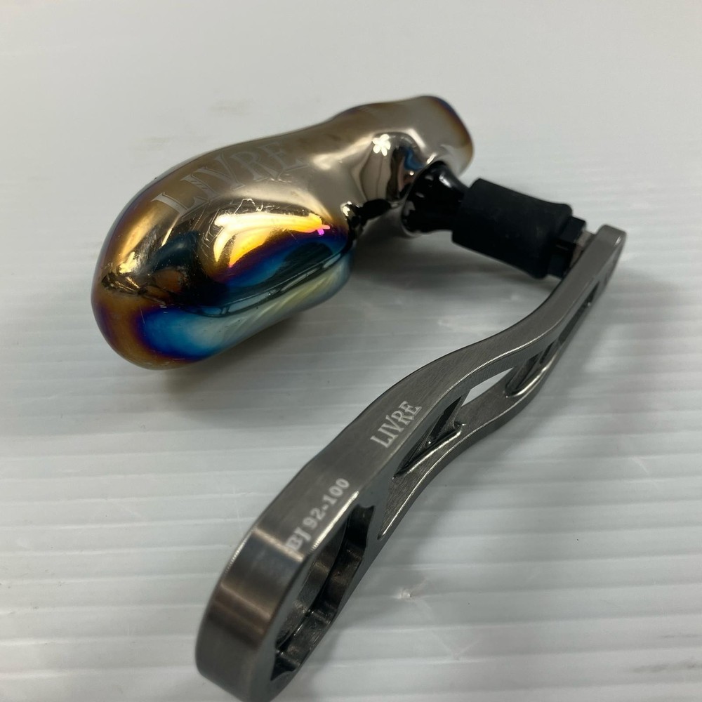 LIVRE Titanium handle