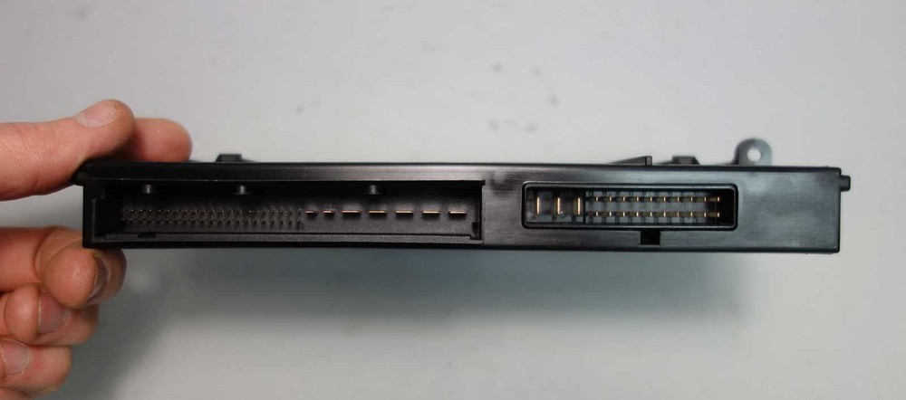 2007–2016 BMW E82 E88 E90 E92 GM Body Module Junction Box Control Unit OEM