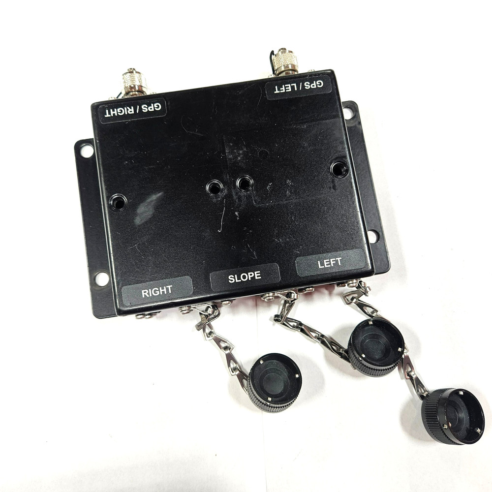 Leica MC Quick Disconnect w. Sensor Cables, Dozer/Grader, PN 818476
