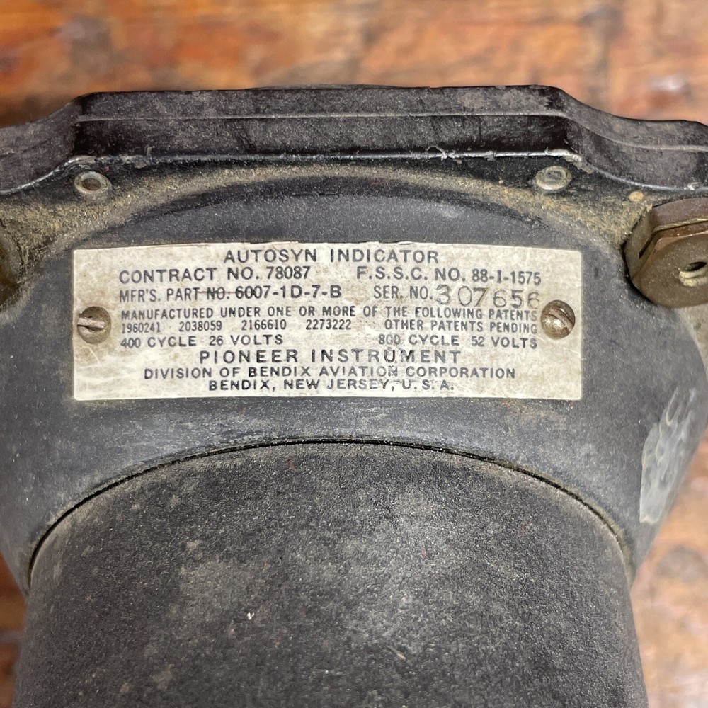 Airplane Manifold Pressure Gauge Indicator