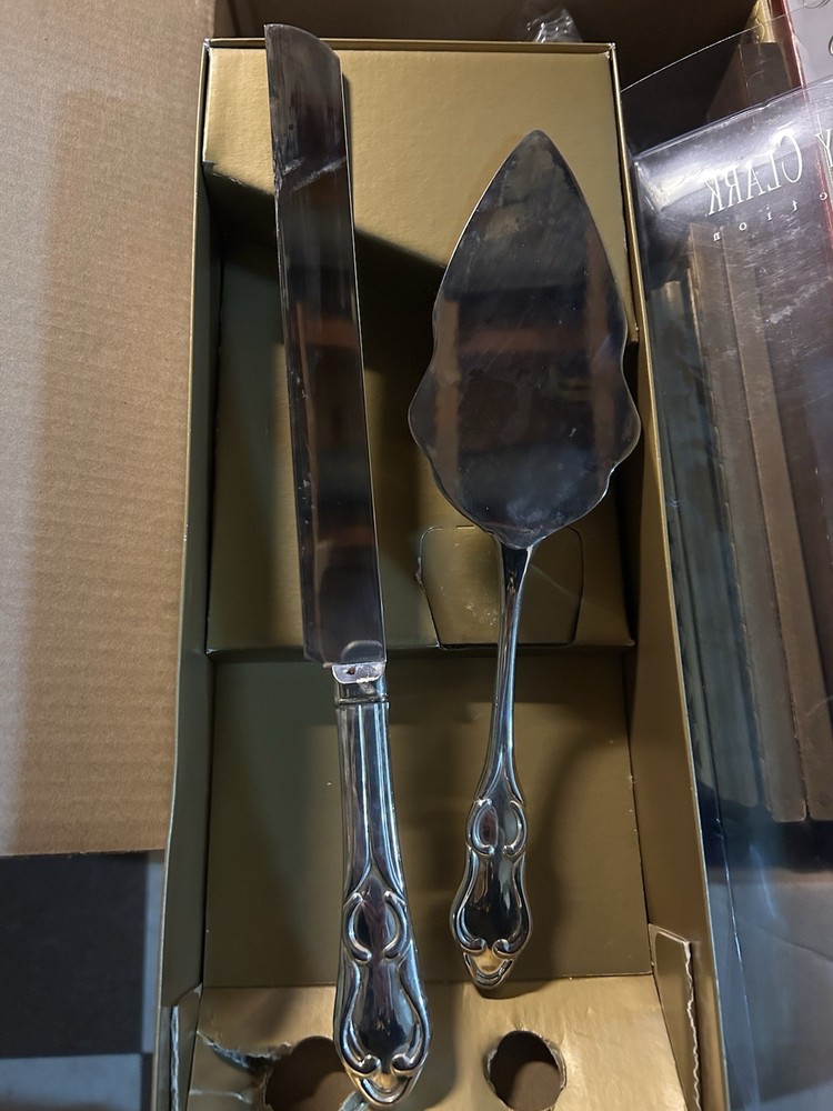 Beverly Clark Collection Silver Plated Wedding Knife Cake Server EUC