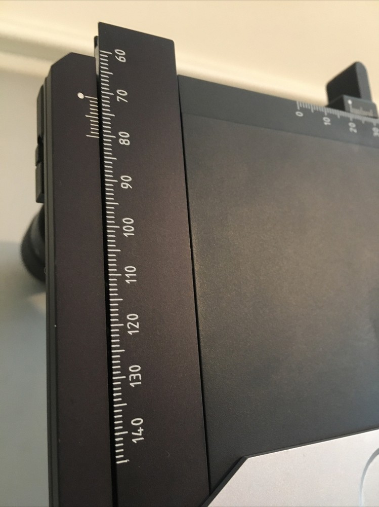 Zeiss 1067-325 Axio Rotating Microscope Stage Mechanical Slide Clip Nice!