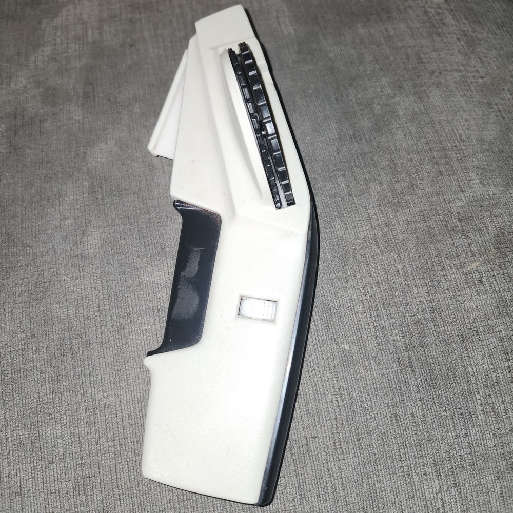 Vintage Dymo Model 1530 tapewriter Label Maker