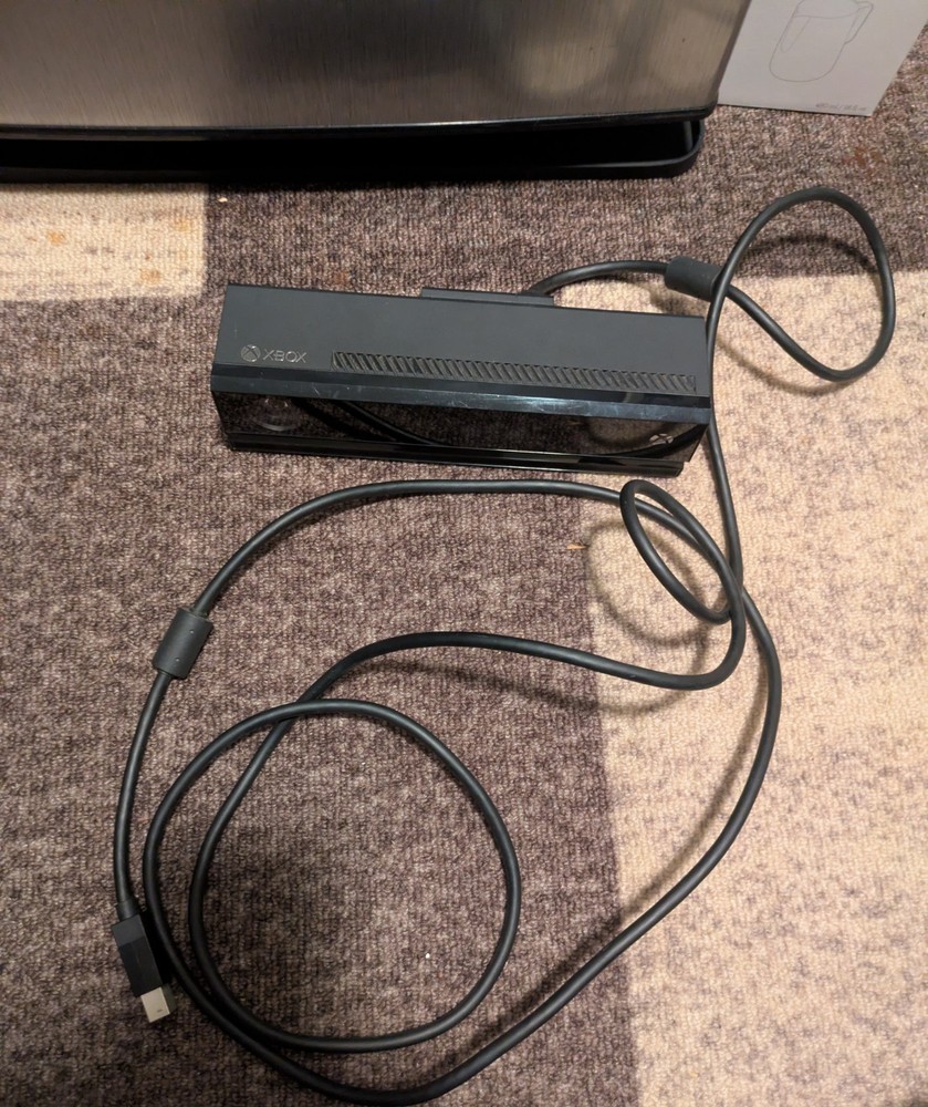 Microsoft Xbox One Kinect Camera Motion Sensor Bar Black, Model 1520