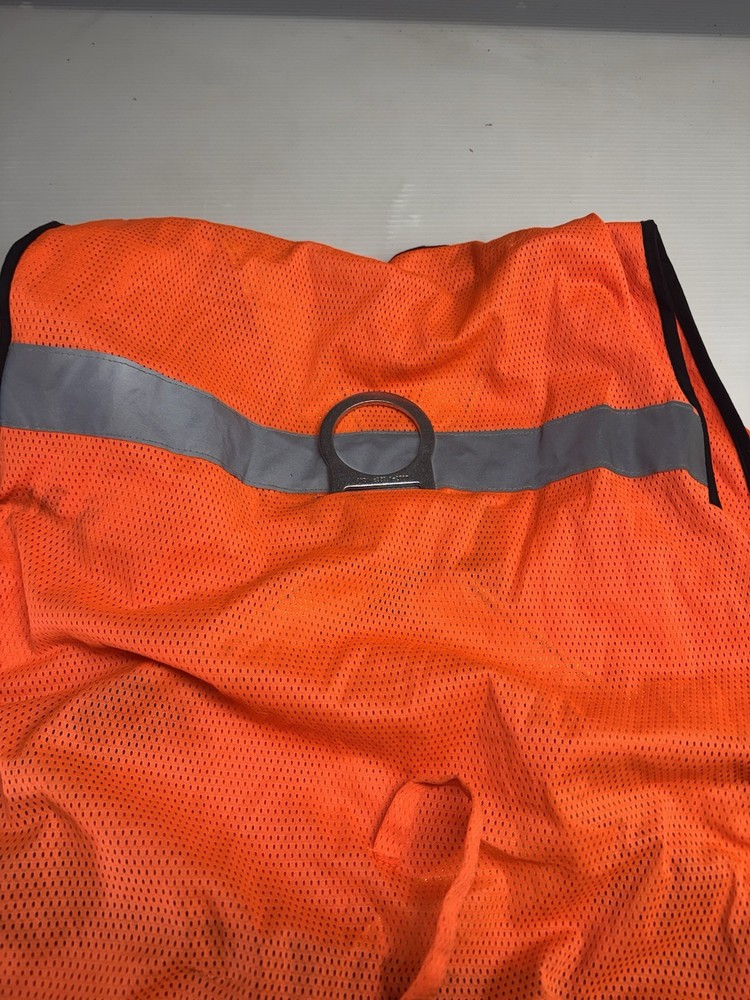 guardian fall protection Vest Medium