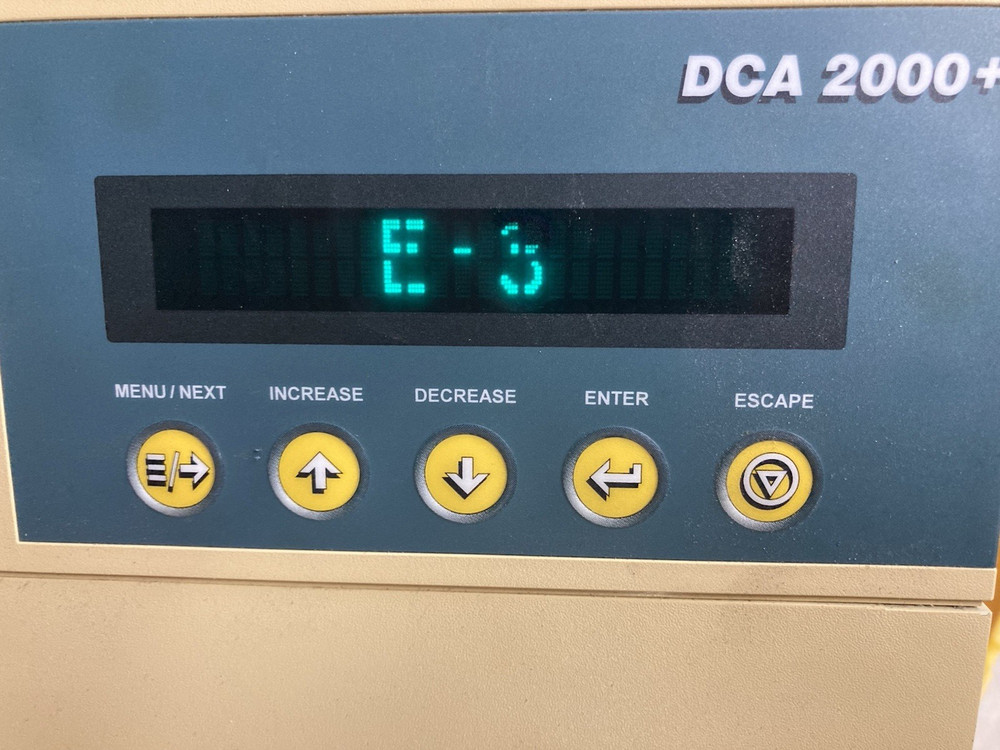 Bayer DCA 2000+ Hemoglobin Analyzer Model - 5031C - Powers On - READ