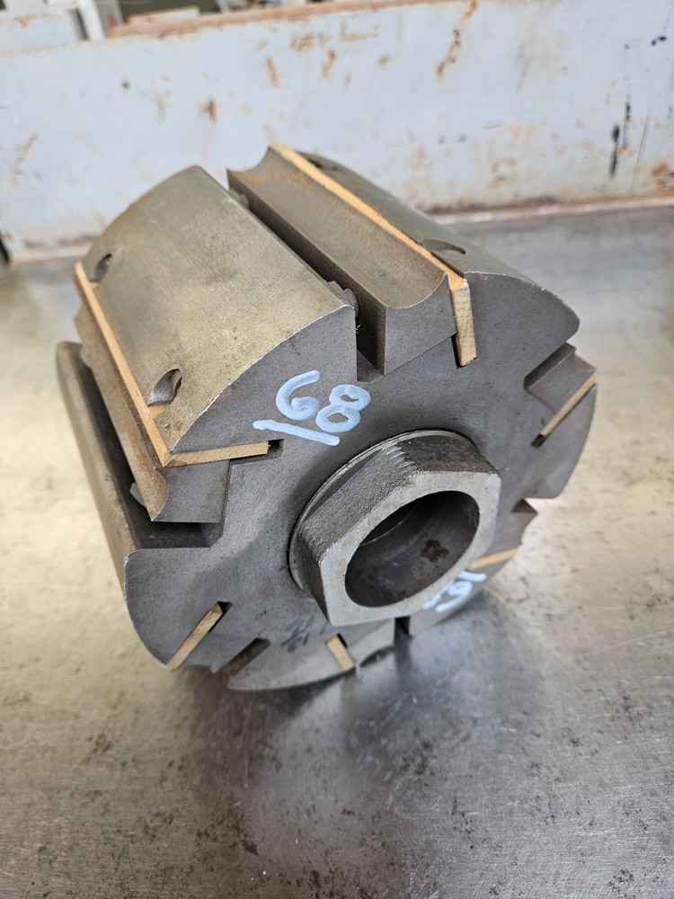 Moulder Cutteread #68