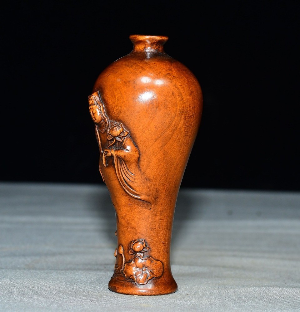 Exquisite small leaf boxwood Guanyin vase decoration
