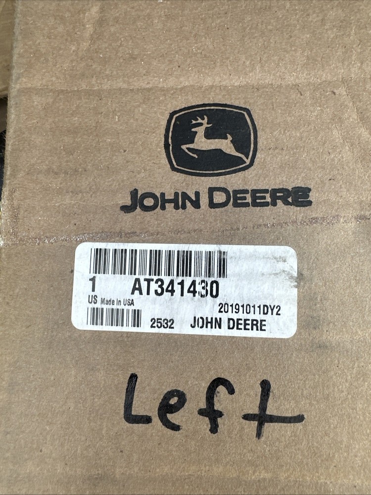 John Deere AT341430 Left Master Link