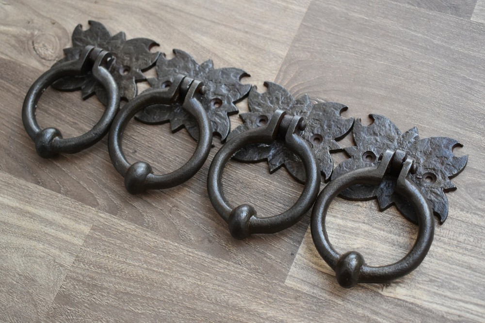 vintage Cast Iron knocker chest door ring Pull drop handle knobs 4 pic