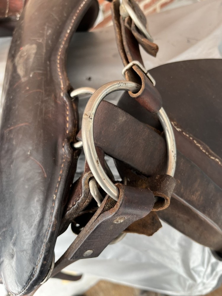 WW2 US Cavalry McClellan Saddle Leather Original Stirrups 1942
