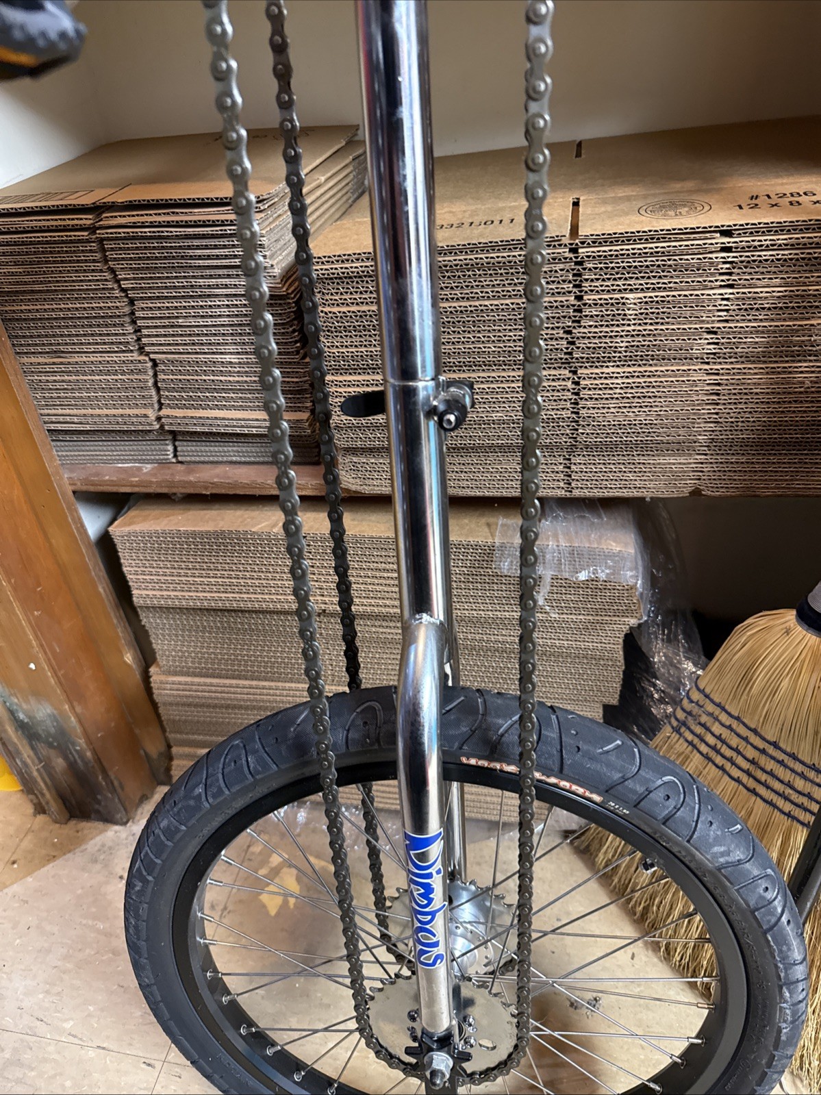 Nimbus Giraffe Unicycle Chrome Nimbus Performers Circus Monowheel 6/7+ Foot Tall