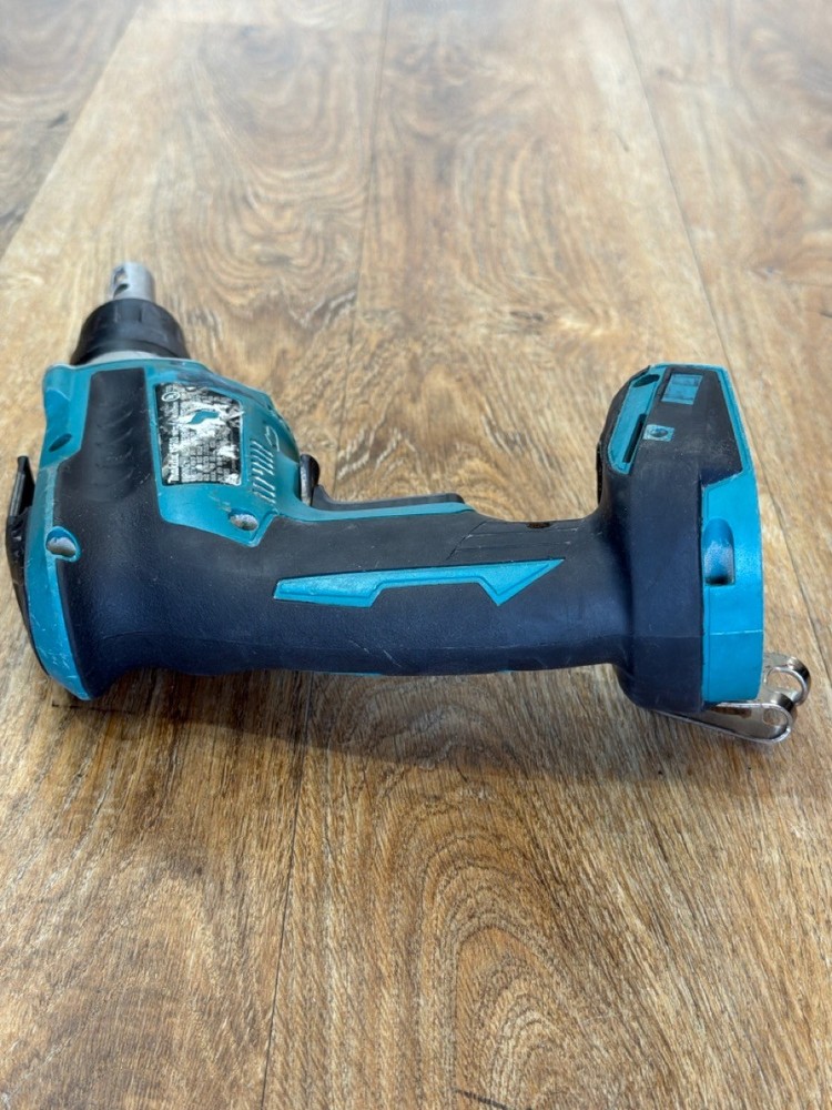 MAKITA XSF03 (SBL016029)