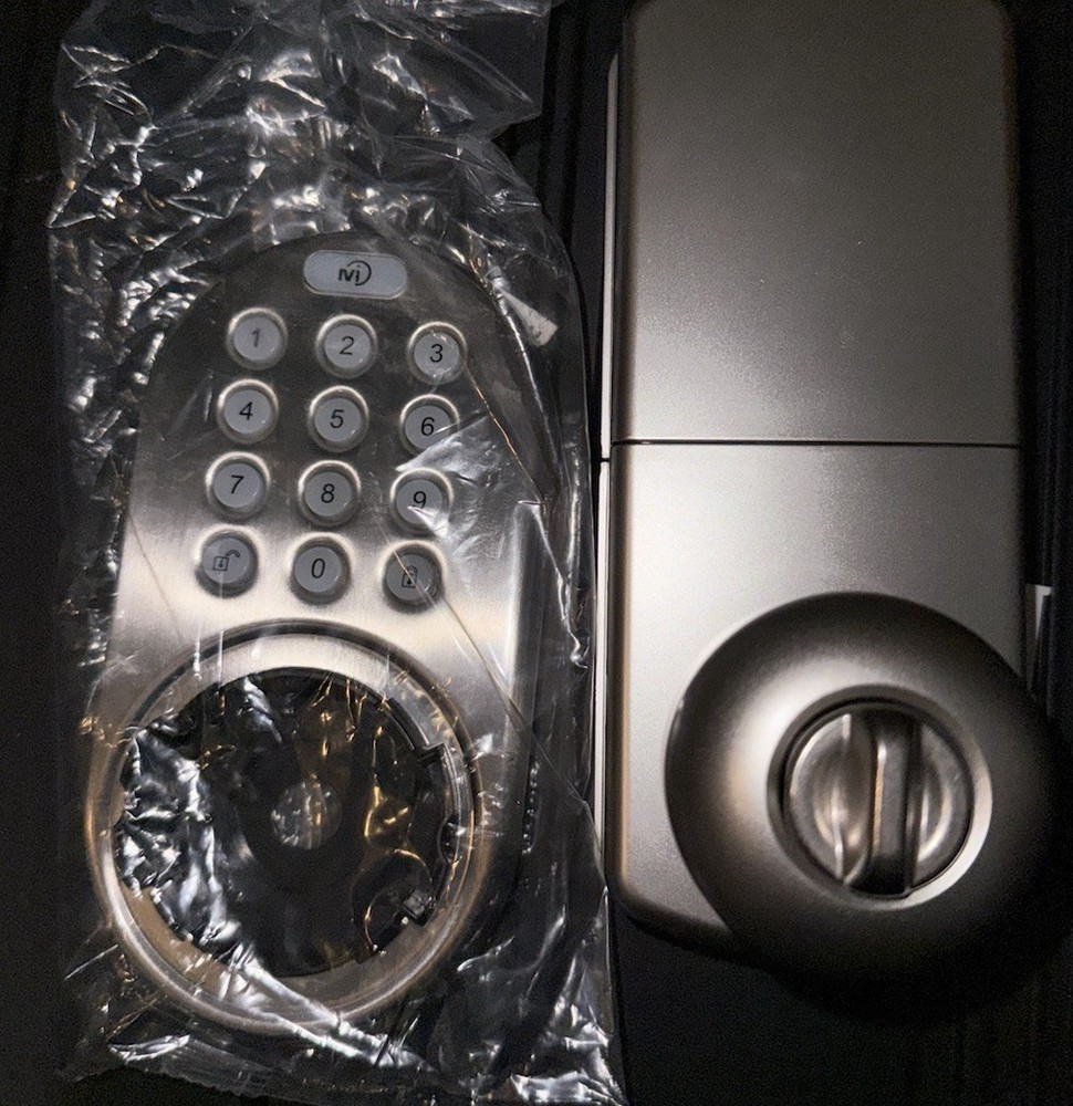 Keyless Entry Door Lock Keypad Deadbolt Front Door Electronic Code Lock Knob