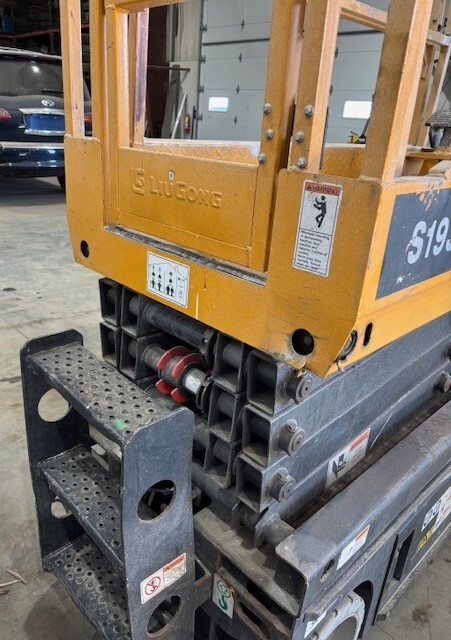 LiuGong Scissor List