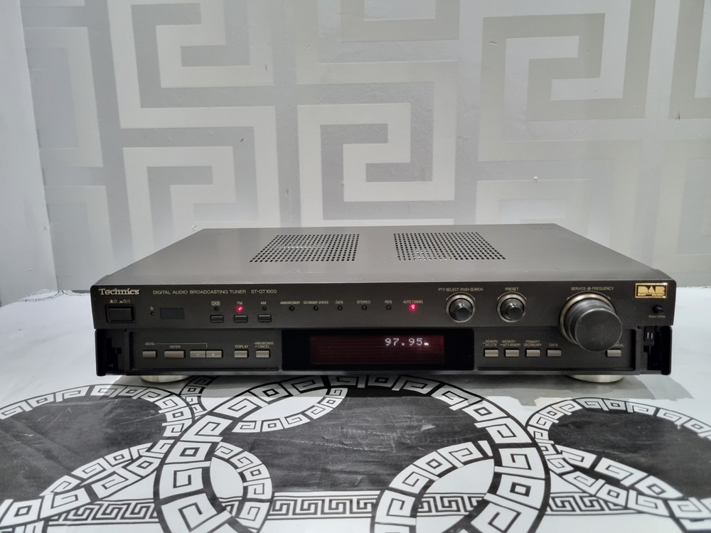 Technics ST-GT1000 Digital Audio Broadcasting DAB AM/FM Tuner - Hifi Separate