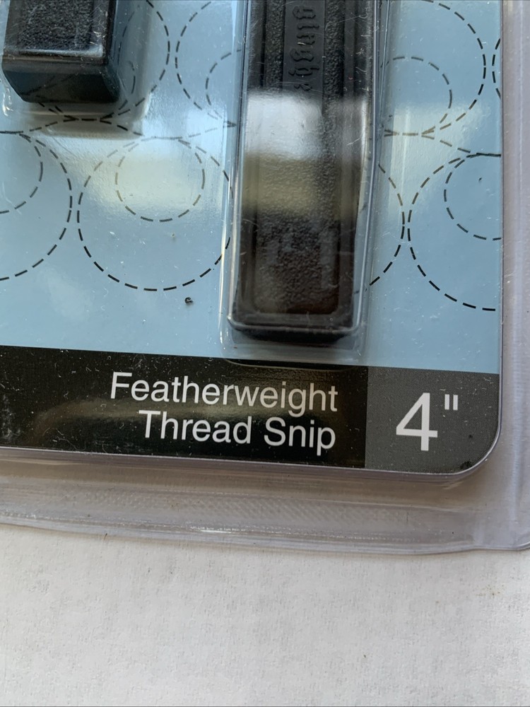 Gingher Featherweight Thread Snip 4" Sharper Blades Ideal for Quilters
