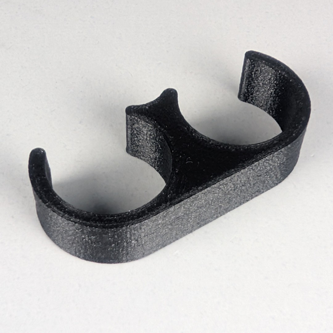 Heater Hose Dual Line Black Separator for 2 5/8" Heater Hoses