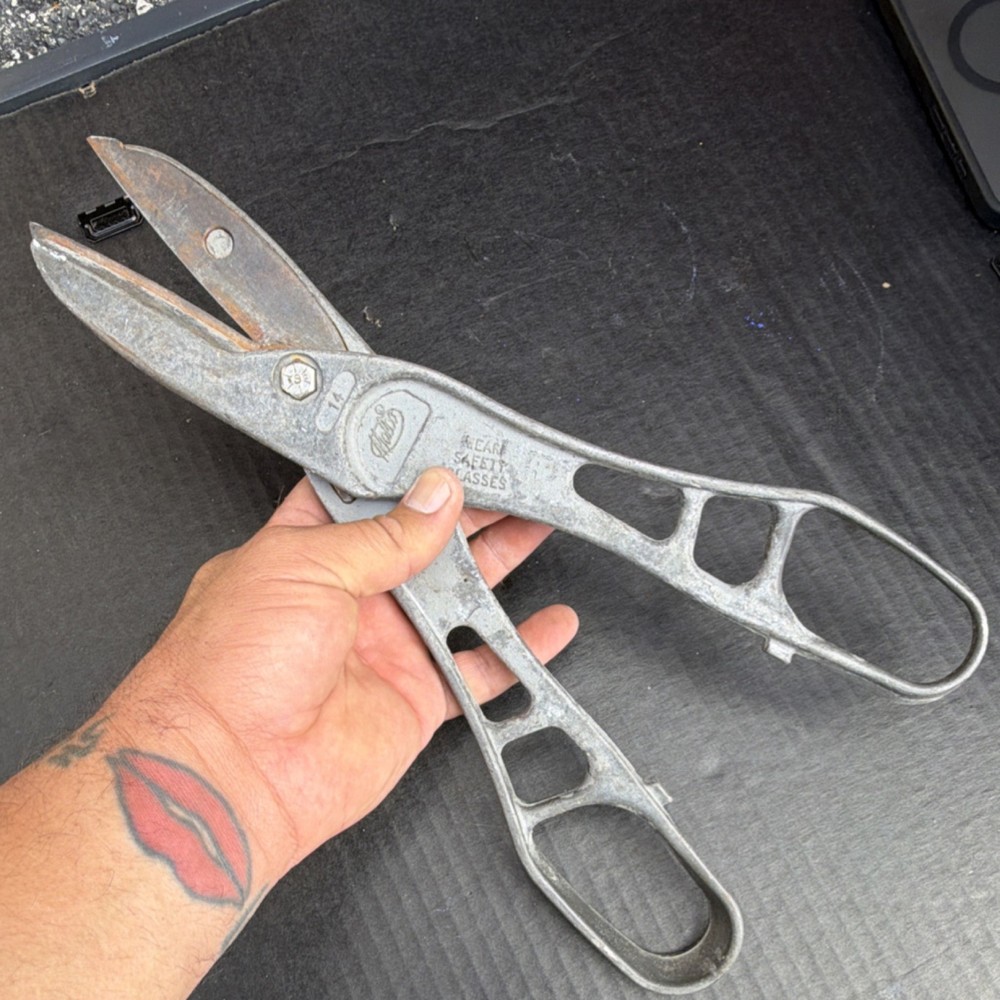 Metis Manual Sheet Metal Shears 14 Capacity Hand Tool