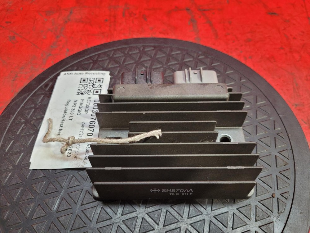 PIAGGIO MP3 300 REGULATOR RECTIFIER 2023
