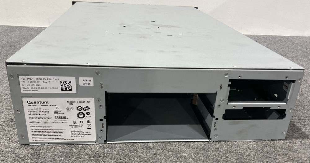 QUANTUM SCALAR I40 TAPE LIBRARY