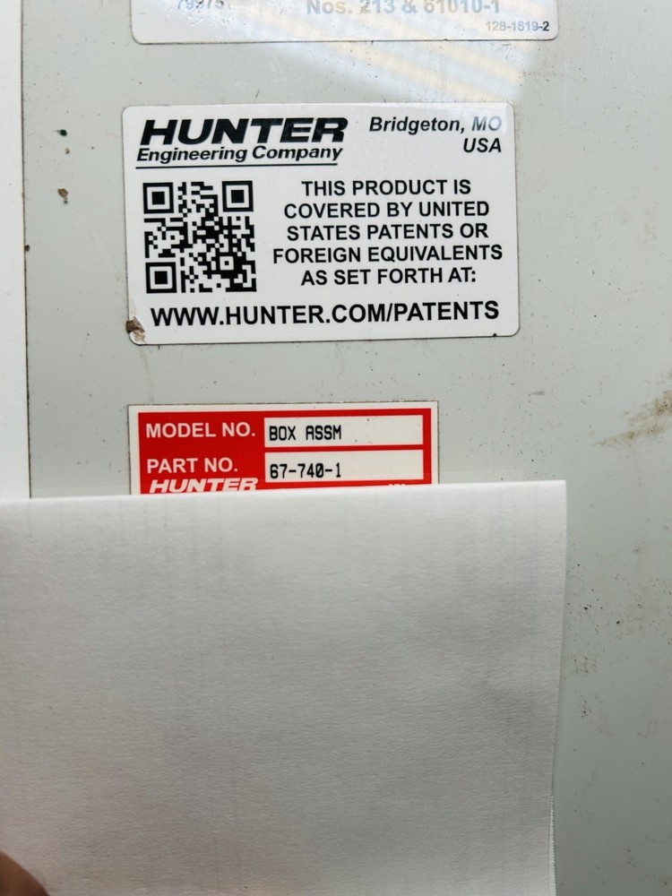 Hunter Engineering Quick Tread First Generation Distribution Hub Box. Working