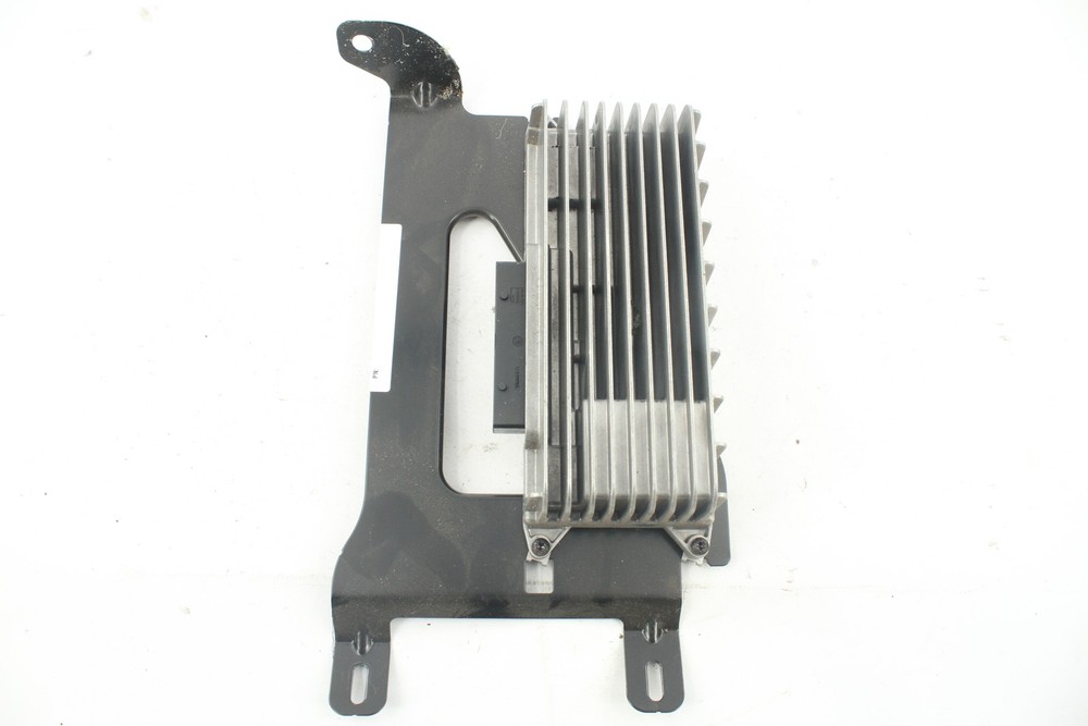 AUDI A4 2008-2015 STANDARD AMPLIFIER
