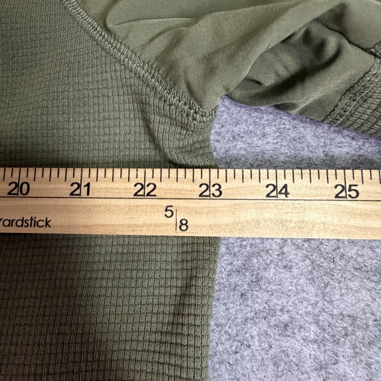 Men's Olive Green Waffle Knit Long Sleeve Henley Outdoor Size L Utility