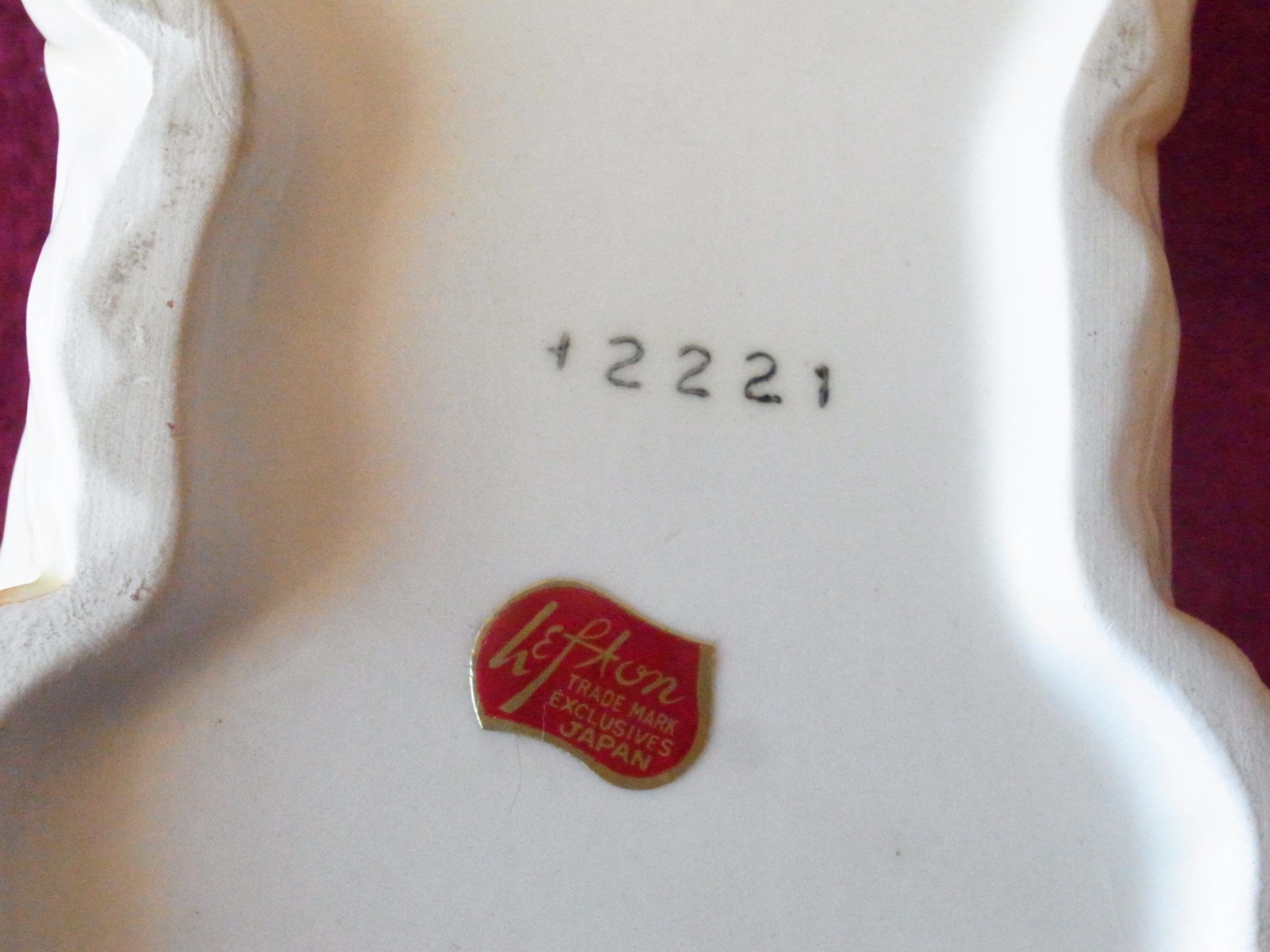 VHTF Vintage Lefton White Bunny Rabbit w/ Pink Eyes 10" Planter-Orig Label-EXC