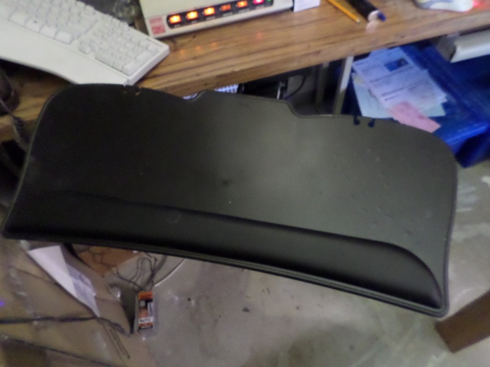 Knoll Under Desk Mount Adjustable Keyboard Tray