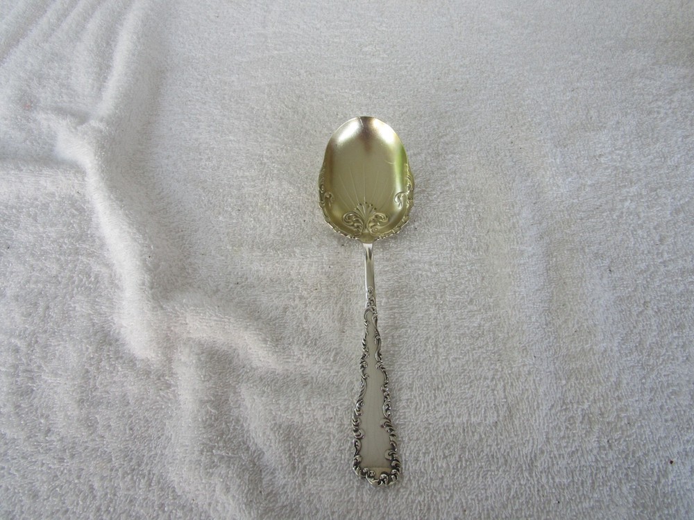 RARE VINTAGE DESIGN [ ROGERS AA ] SILVERPLATED 8-1/2" SERVING SPOON~~CLEAN!