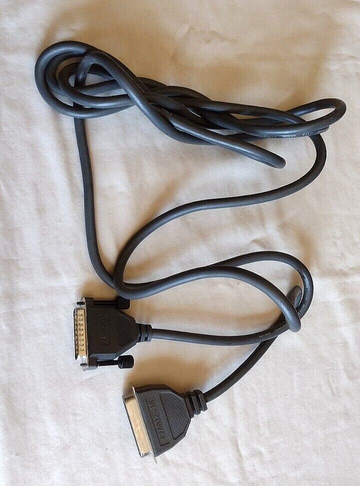 Beckman Computer Data Cable F-2A032-10  9 FT Long