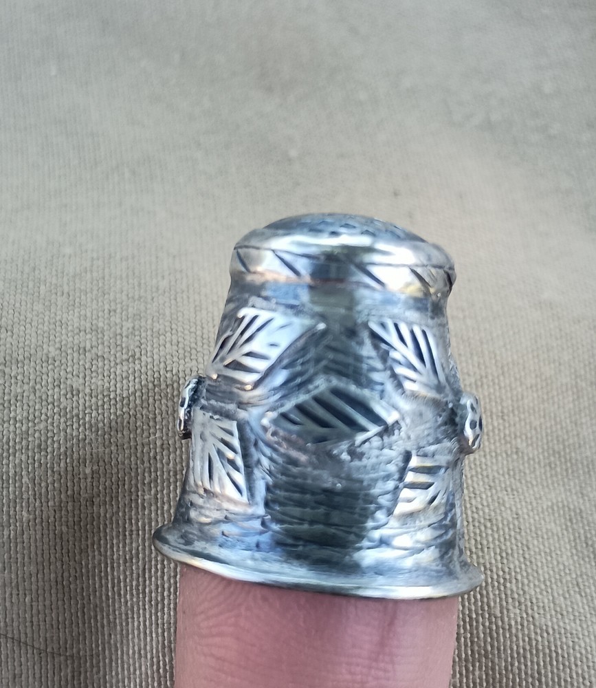 Taxco Mexico .980 Sterling Silver Thimble Size 10
