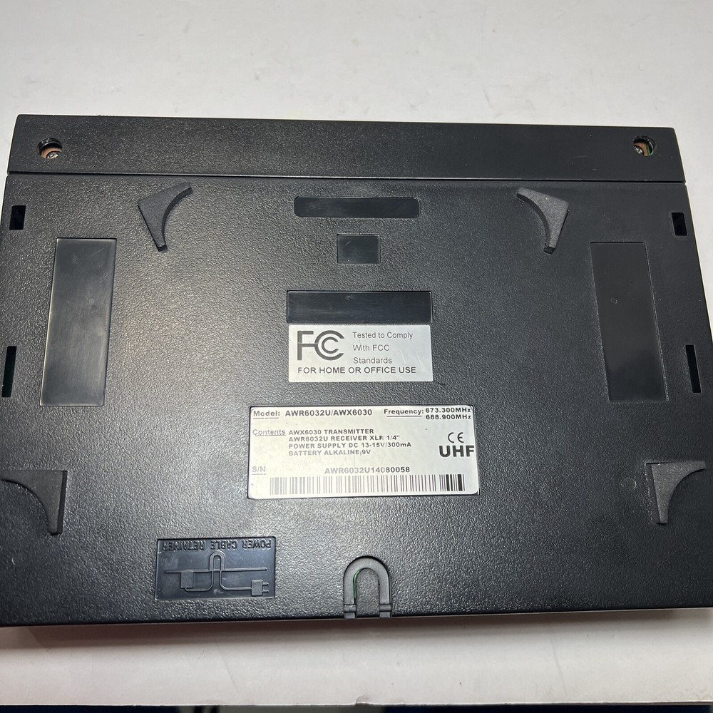 Audio2000’s Wireless Microphone and Lavalier Microphone Preowned Working