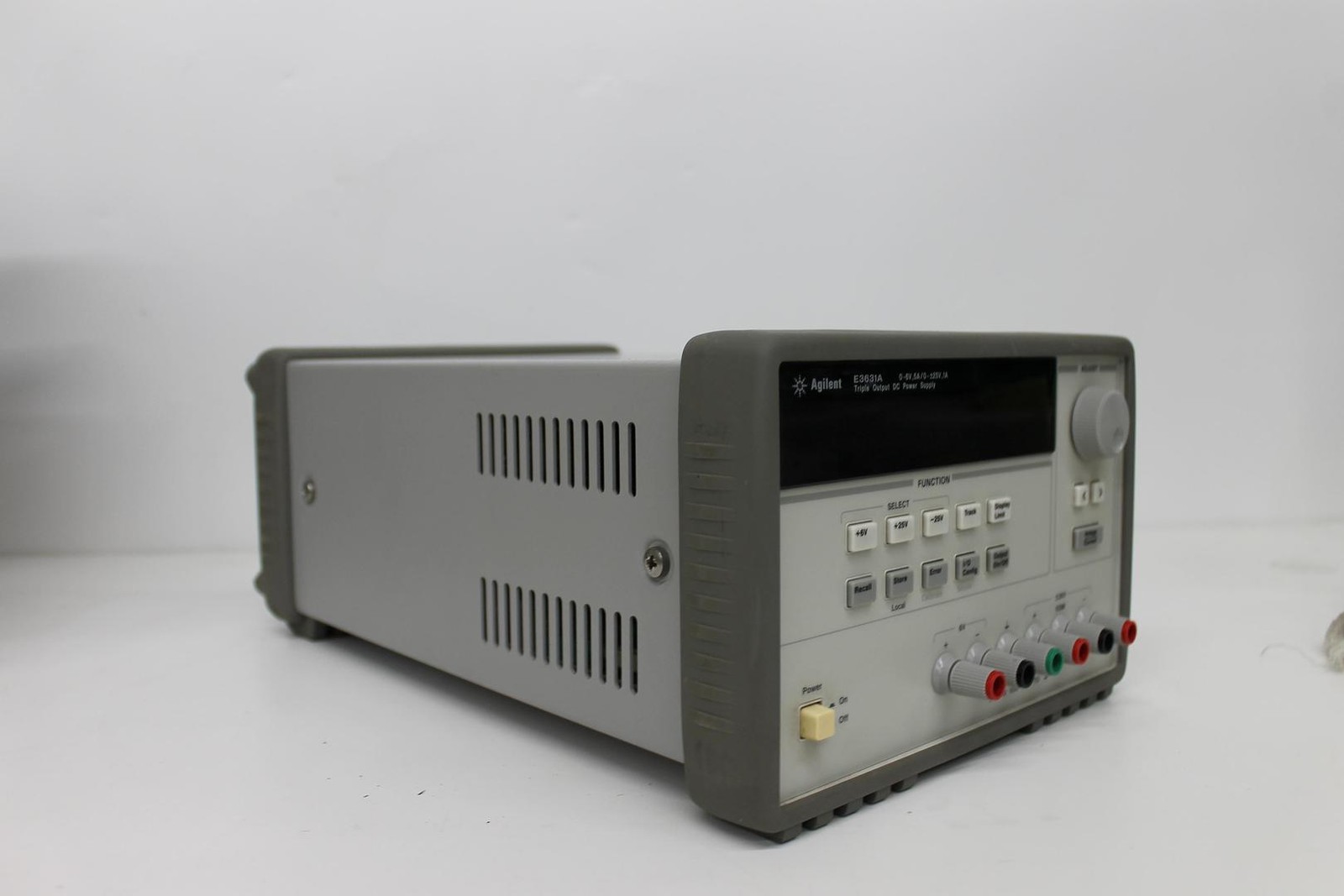 Agilent E3631A Triple Output Power Supply ±25V